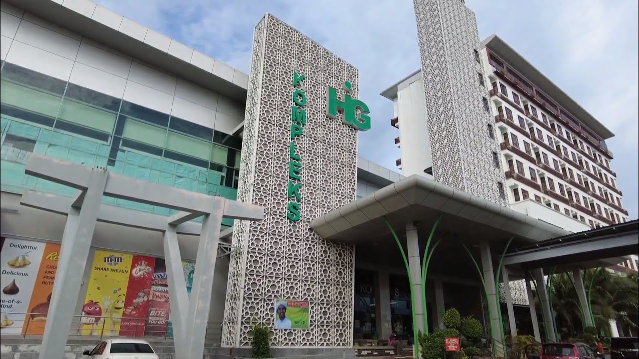 Kompleks HIG di Jalan Penarak, Kuah, Langkawi